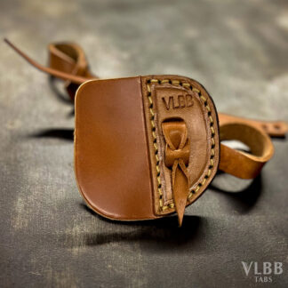 Three-under Tab Tuscany Cordovan - M size